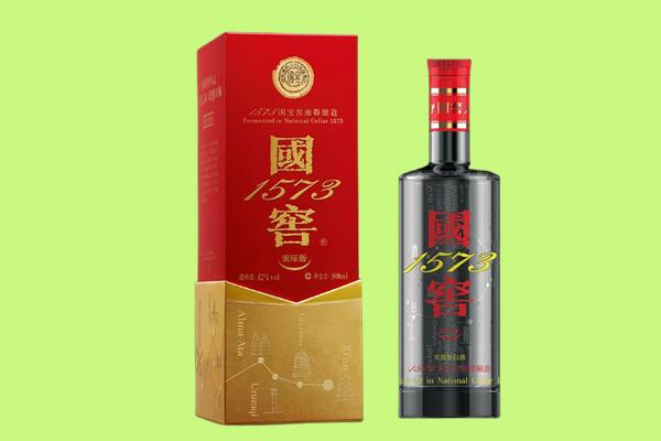 怀化鹤城区回收国窖1573.jpg
